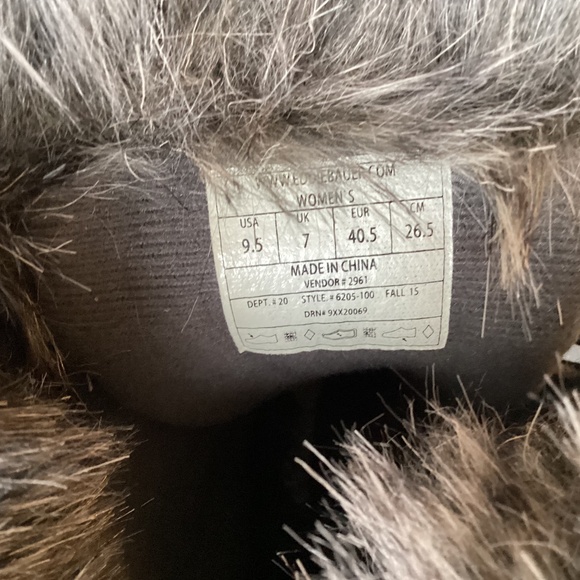 Eddie Bauer Women’s Microtherm II Tall Winter Black Boots Faux Fur Trim Laces - Picture 7 of 15